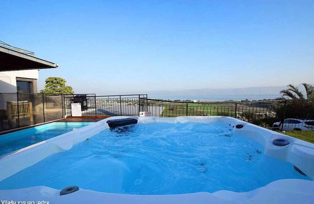 211322 גלריה כללית, מלרוז על הכנרת, וילה  במגדל וילות - Vila 4 U