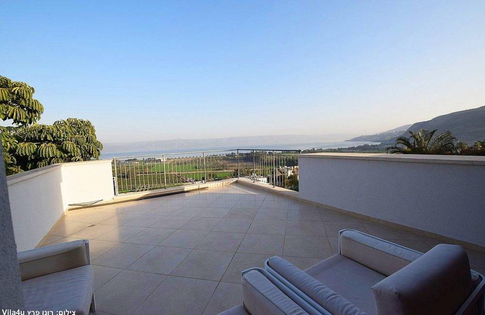 211334 גלריה כללית, מלרוז על הכנרת, וילה  במגדל וילות - Vila 4 U