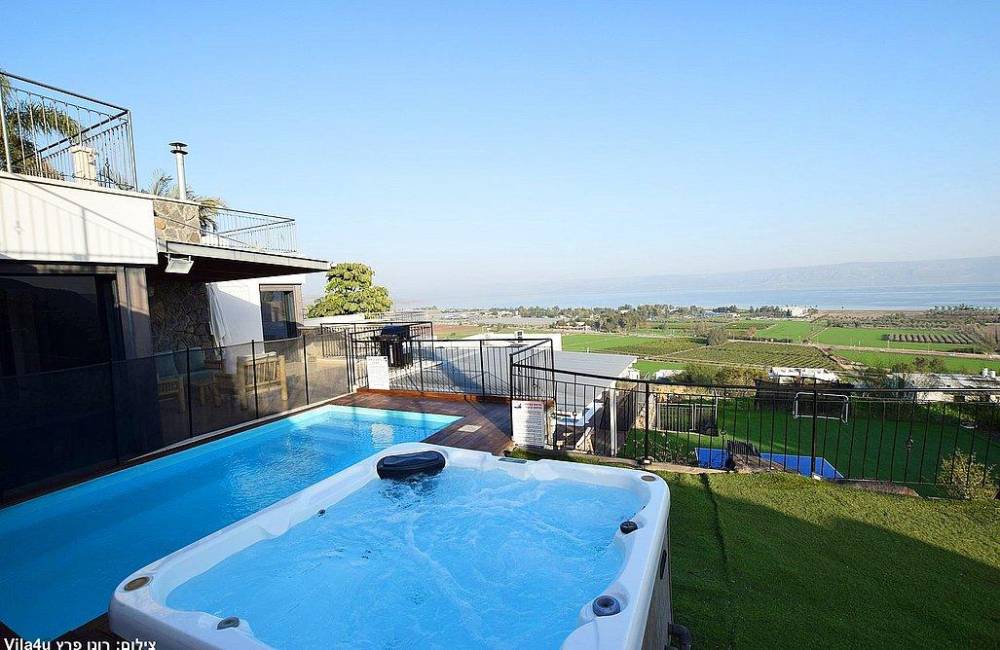 211335 גלריה כללית, מלרוז על הכנרת, וילה  במגדל וילות - Vila 4 U