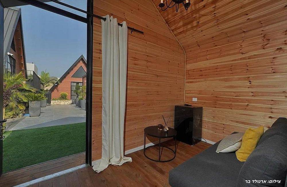 211433 גלריה כללית, אחוזת קמפניה נרא - Campagna Nera, וילה  בירכא וילות - Vila 4 U