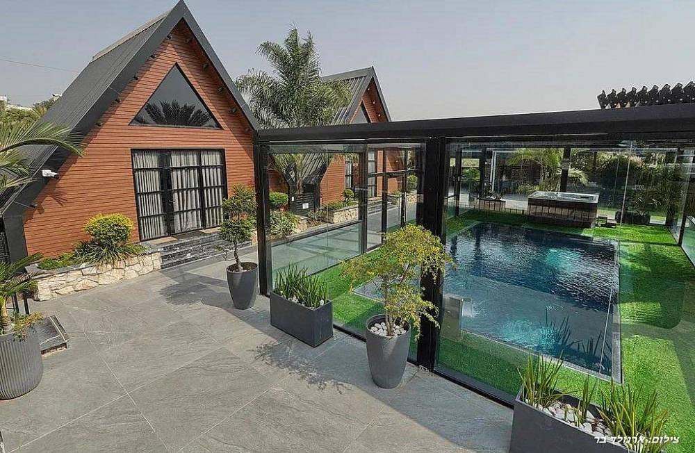 211537 גלרית חוץ, אחוזת קמפניה נרא - Campagna Nera, וילה  בירכא וילות - Vila 4 U