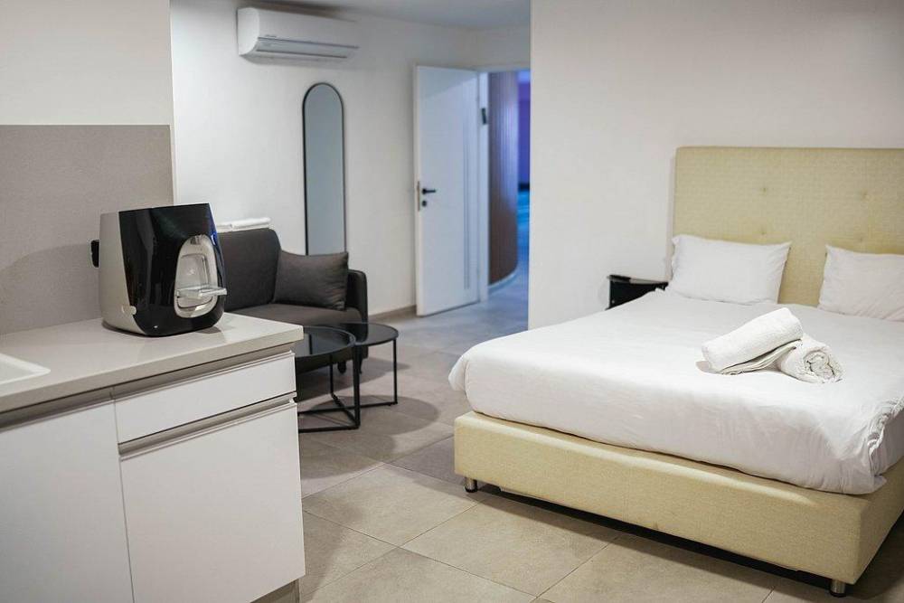 211779 מתחם פנימי, וילה פלורידה אילת, וילה  באילת וילות - Vila 4 U