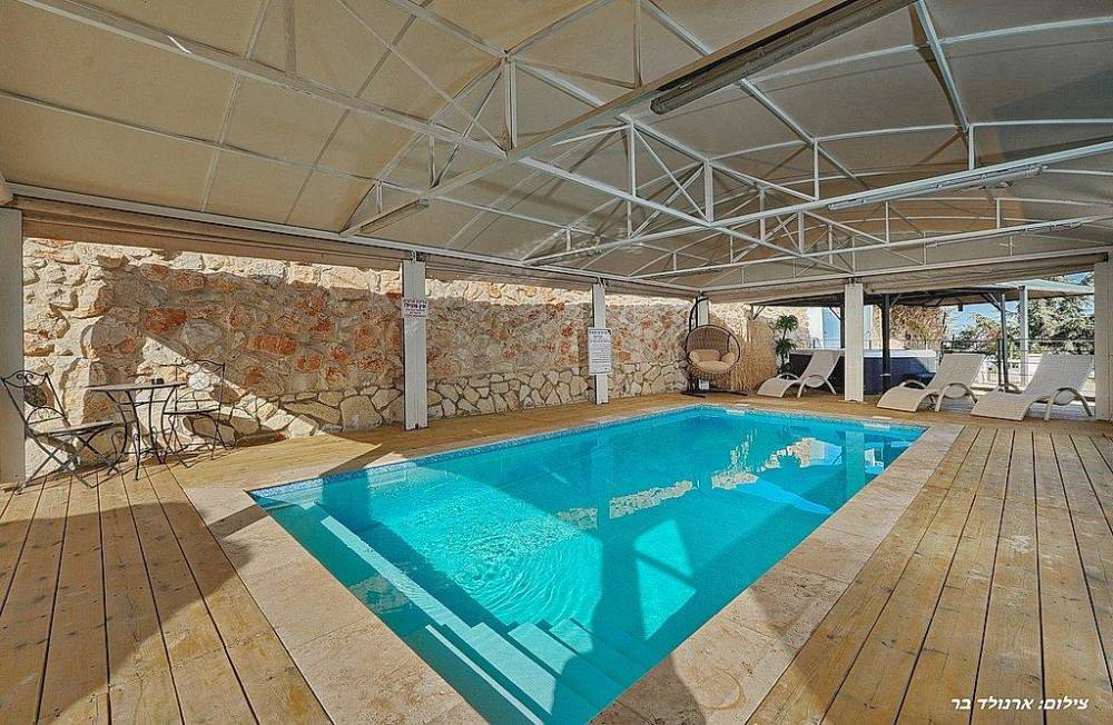 212418 גלרית חוץ, וילה טופנגה, וילה  בנוף כנרת וילות - Vila 4 U