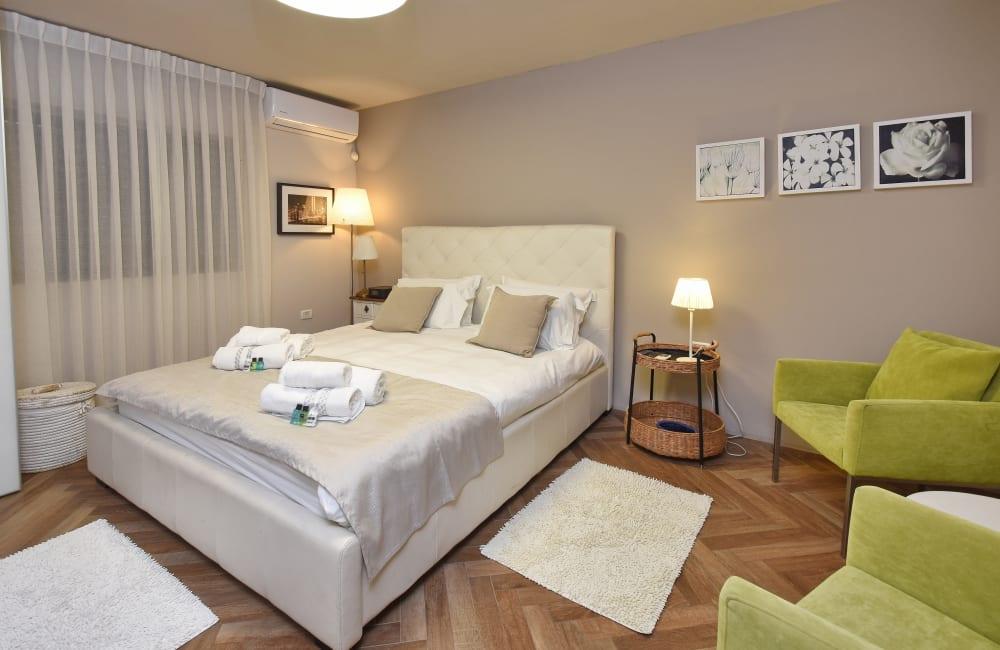 213002 גלרית פנים, וילה מצפה הוד, וילה  בפוריה כפר עבודה וילות - Vila 4 U