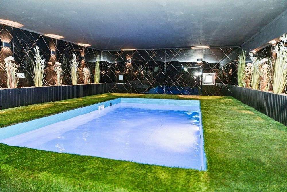 213250 קומה שניה - לופט עם בריכה גדולה, אקסיטו לופט, וילה  בירושלים וילות - Vila 4 U