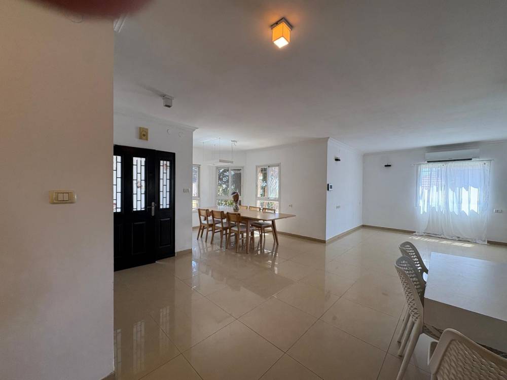 213637 גלרית פנים, וילה נוף להרים, וילה  בקרית שמונה וילות - Vila 4 U