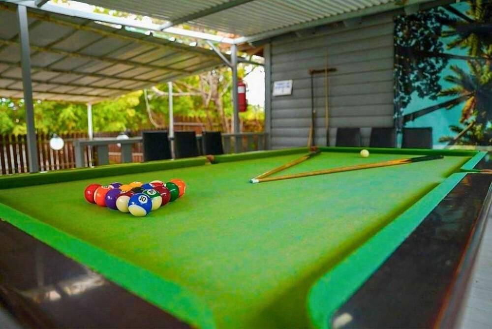 213847 החצר והבריכה, אושיה ריזורט, וילה  בעבדון וילות - Vila 4 U