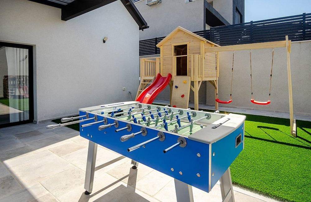 214340 גלרית חוץ, וילה מיכליס, וילה  בספסופה וילות - Vila 4 U