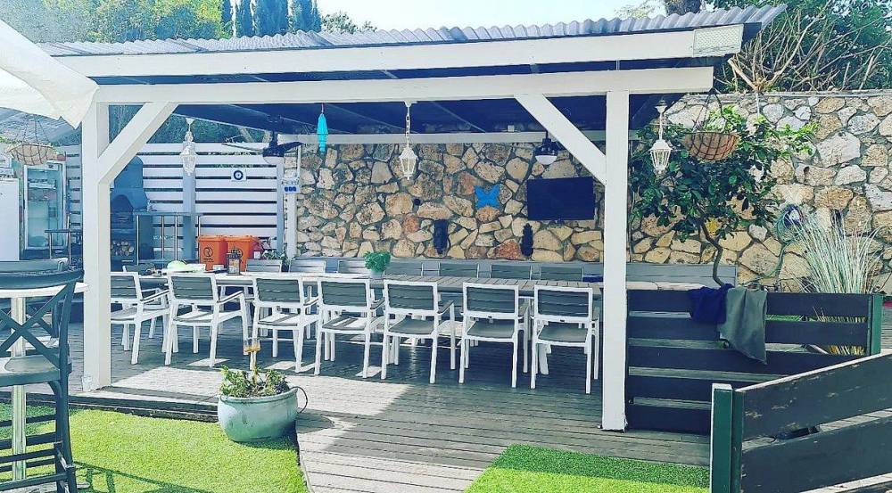 214383 גלריית חוץ, וילה פיטנגו, וילה  בכפר ורדים וילות - Vila 4 U