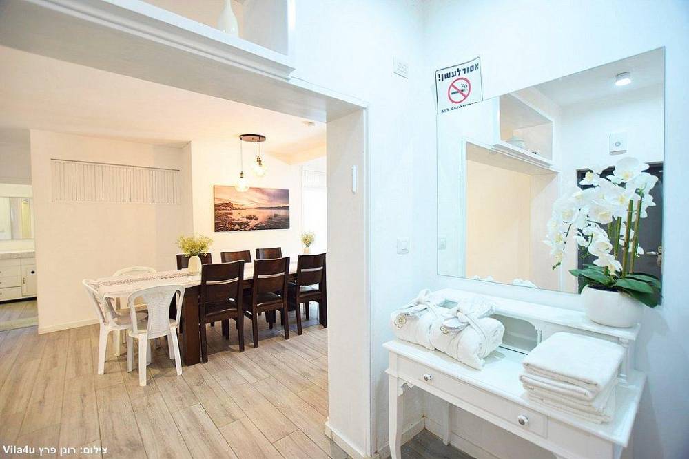 215287 פנים הוילה והחדרים, ויליג' קומפלקס ריזורט, וילה  בניר בנים וילות - Vila 4 U