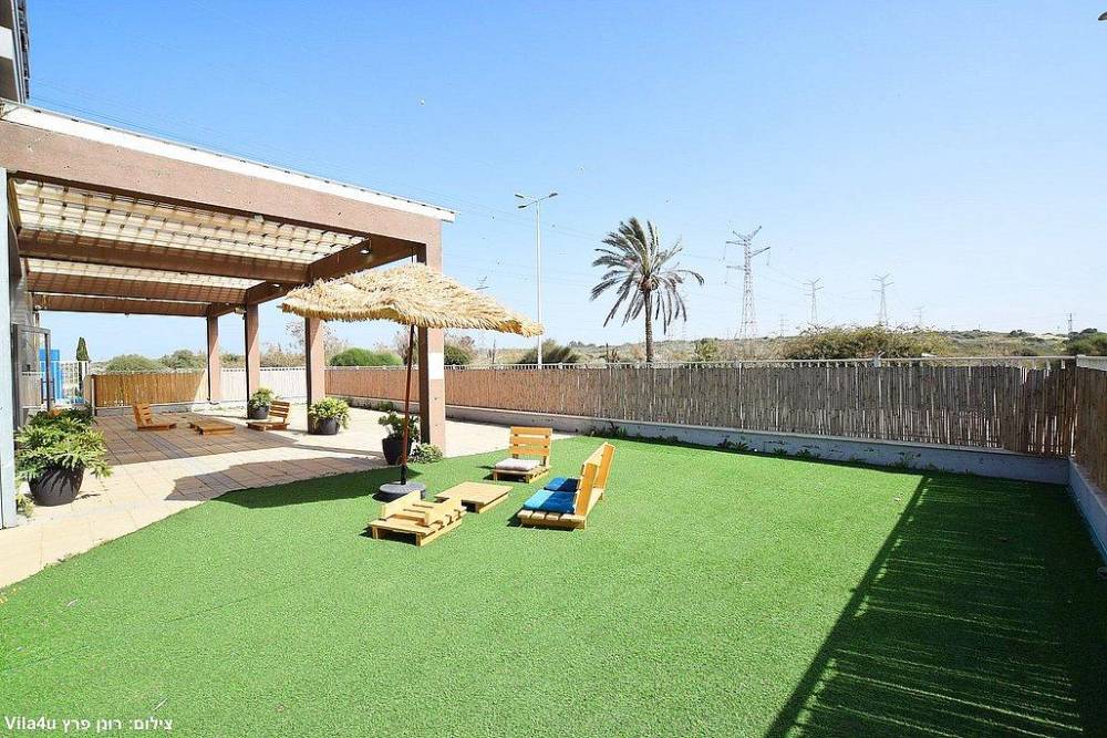 215409 המתחם החיצוני, גולד לופט, וילה  בחדרה וילות - Vila 4 U