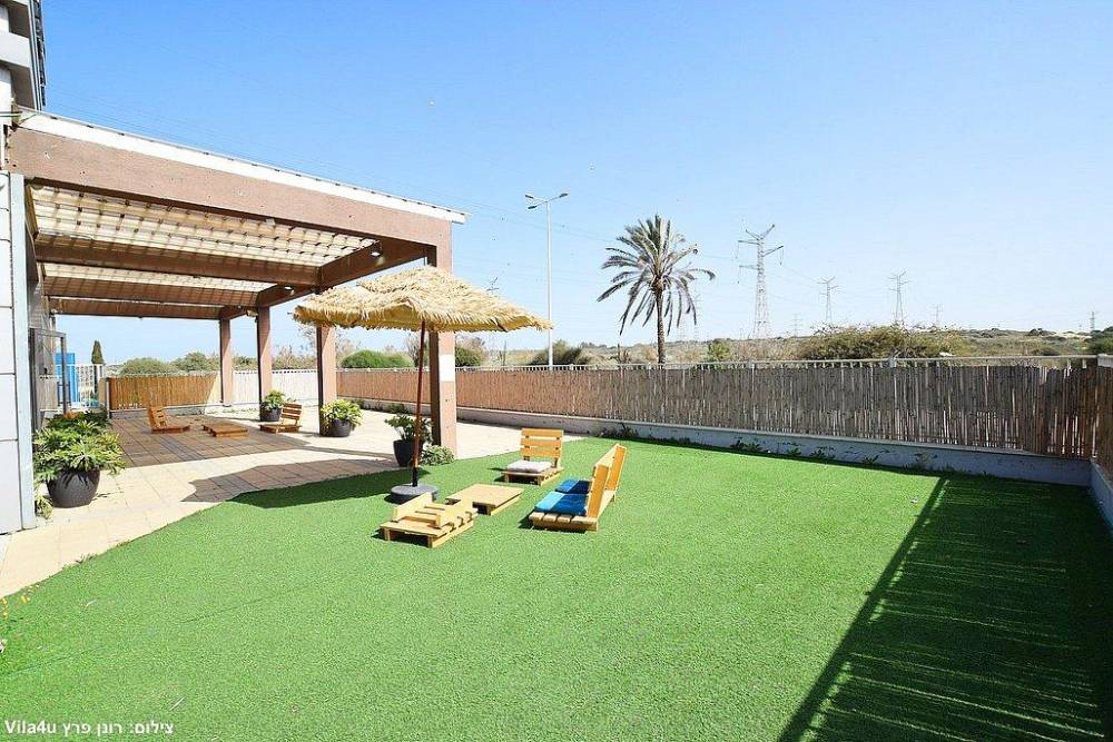 215410 המתחם החיצוני, גולד לופט, וילה  בחדרה וילות - Vila 4 U