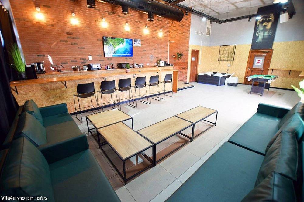 215445 המתחם הפנימי, גולד לופט, וילה  בחדרה וילות - Vila 4 U