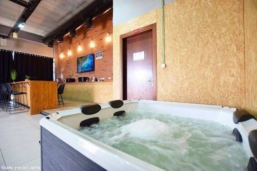 215575 המתחם הפנימי, מתחם גולד לופט, וילה  בחדרה וילות - Vila 4 U