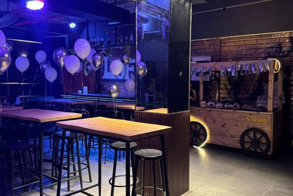 215668 חוגגים בסאני לופט, סאני לופט, וילה  בפתח תקווה וילות - Vila 4 U