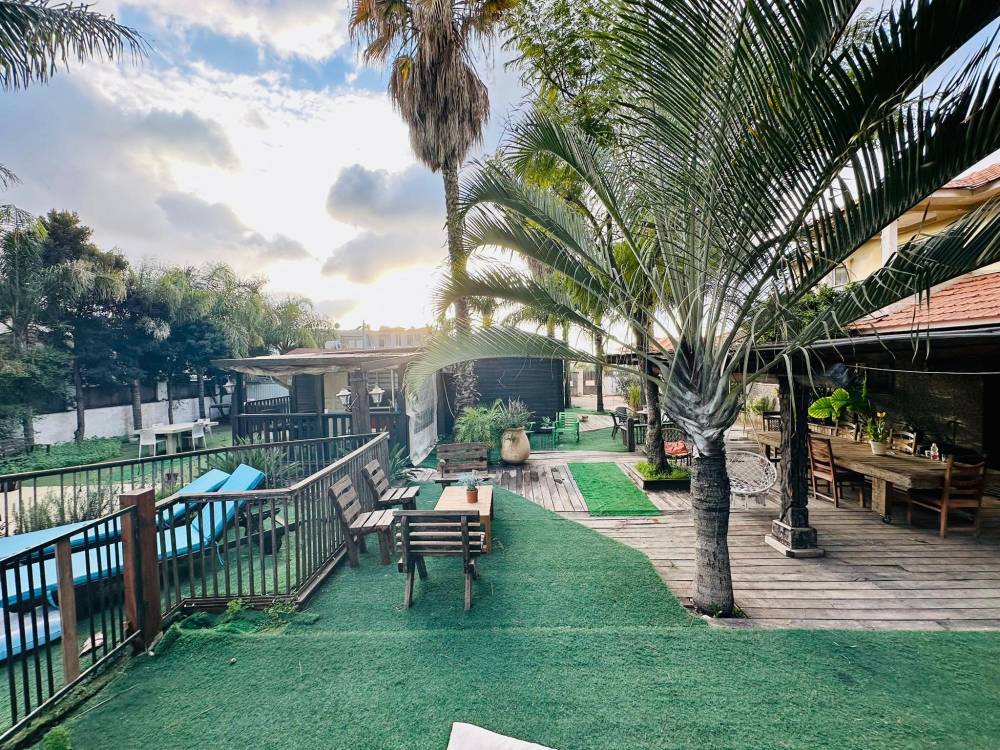 215907 גלריה כללית, אלוהה האוס - Aloha House, וילה  בפרדס חנה כרכור וילות - Vila 4 U