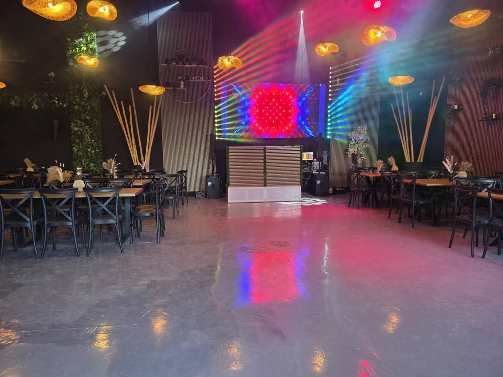 217046 גלריה כללית, 47 איוונט - גן ואולם אירועים, וילה  בראשון לציון וילות - Vila 4 U