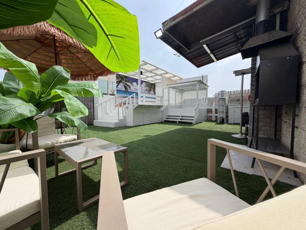 217257 המתחם החיצוני, מתחם אופוריה, וילה  באור עקיבא וילות - Vila 4 U