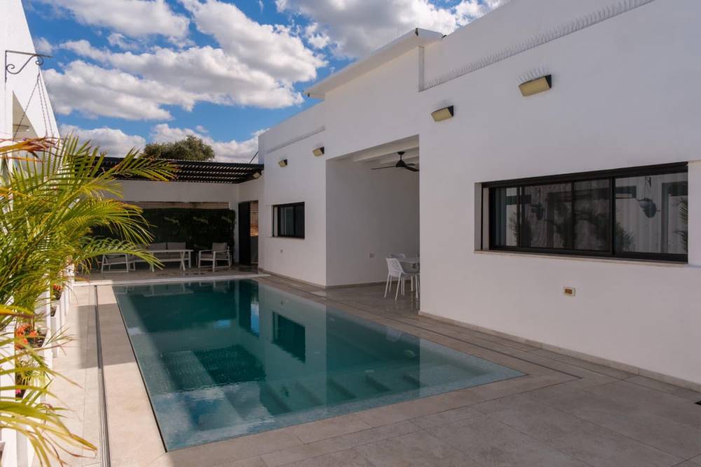 217811 מתחם חיצוני, וילה בל - Vila Belle, וילה  בשדה צבי וילות - Vila 4 U