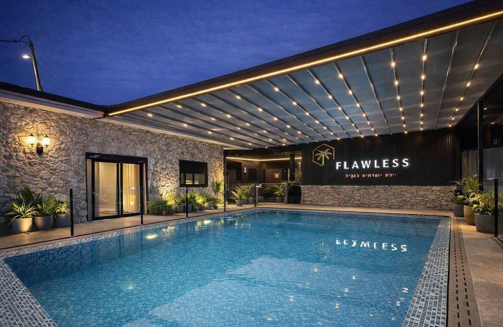 218480 גלריית חוץ, וילה פלואלס בוטיק, וילה  בדלתון וילות - Vila 4 U