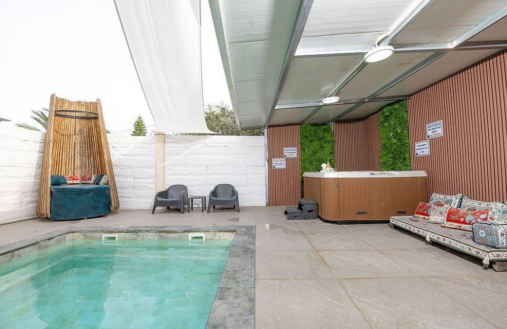 218831 מתחם חיצוני, וילה ספא ריש, וילה  בירכא וילות - Vila 4 U