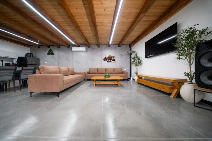 218875 גלריה כללית, ולדורה בוטיק - Valdora Boutique, וילה  בירכא וילות - Vila 4 U