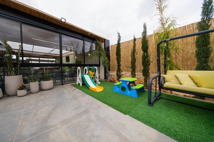 218880 גלריה כללית, ולדורה בוטיק - Valdora Boutique, וילה  בירכא וילות - Vila 4 U