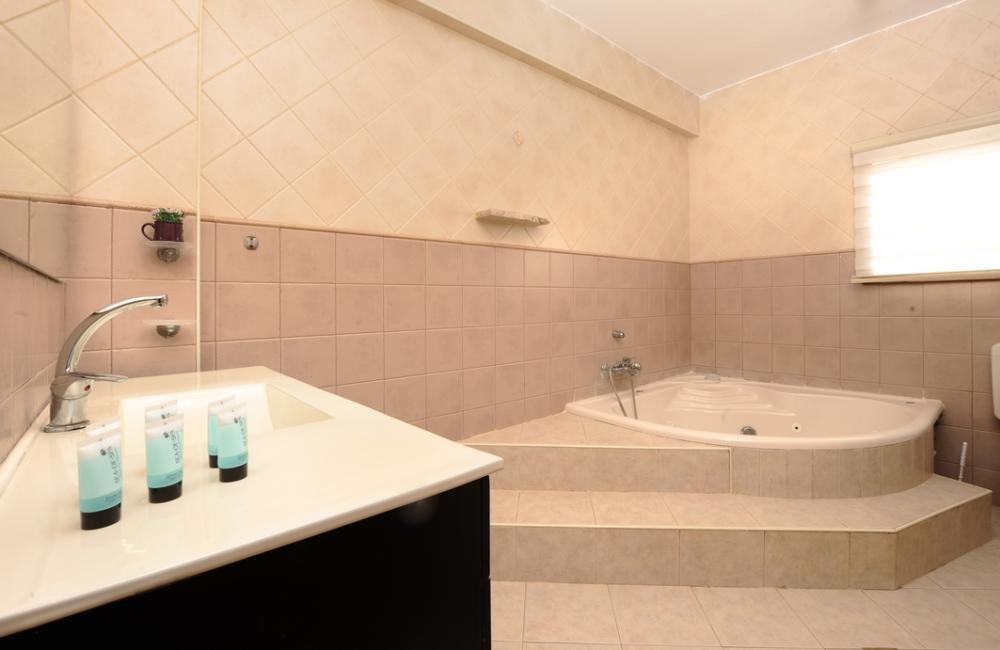 219010 הוילה, אחוזת מרלו - MERLOT, וילה  בדלתון וילות - Vila 4 U