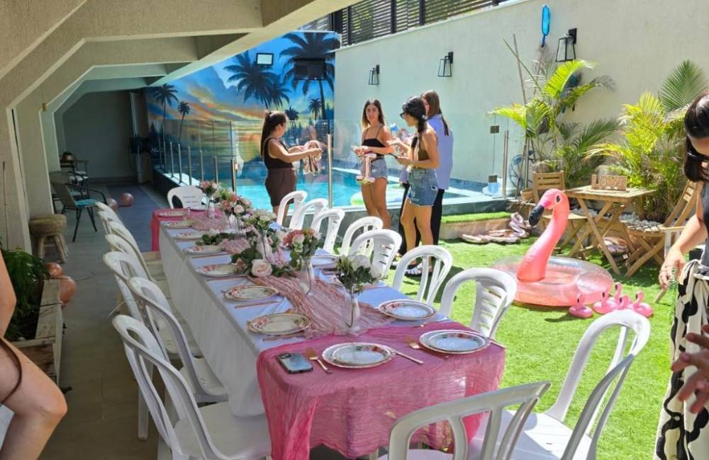 219238 אירועים במקום, החצר בטיילת - אירועים ליד הים, וילה  באשדוד וילות - Vila 4 U