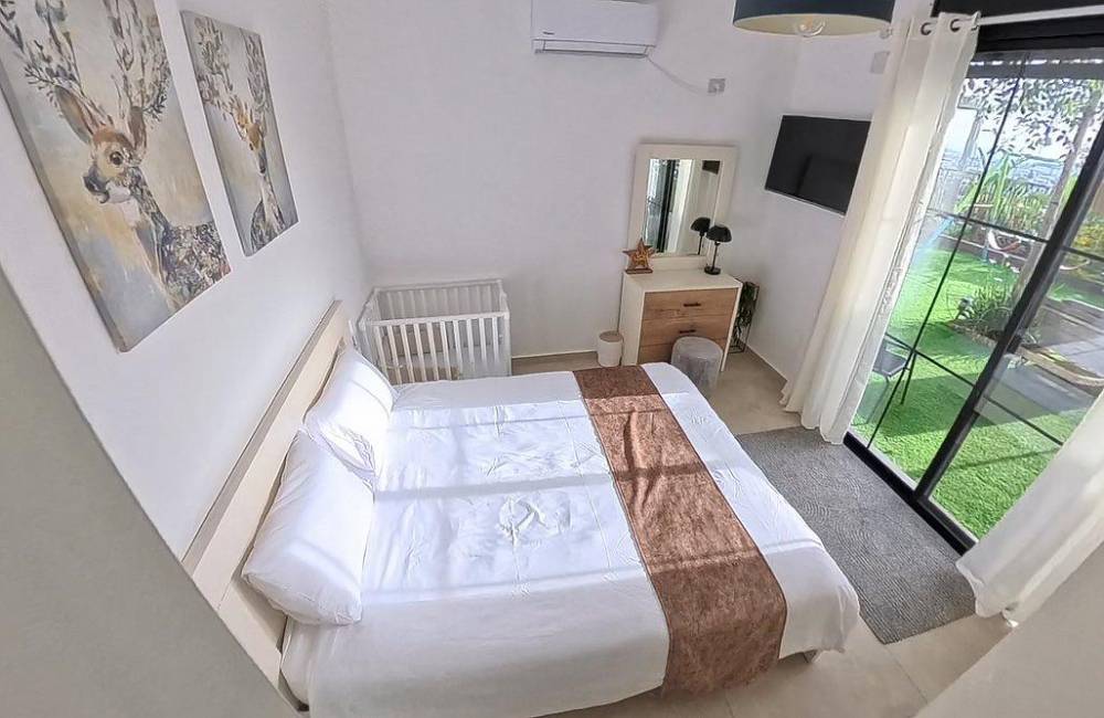 219433 גלריה כללית, סוויטות על הפסגה, וילה  בירכא וילות - Vila 4 U