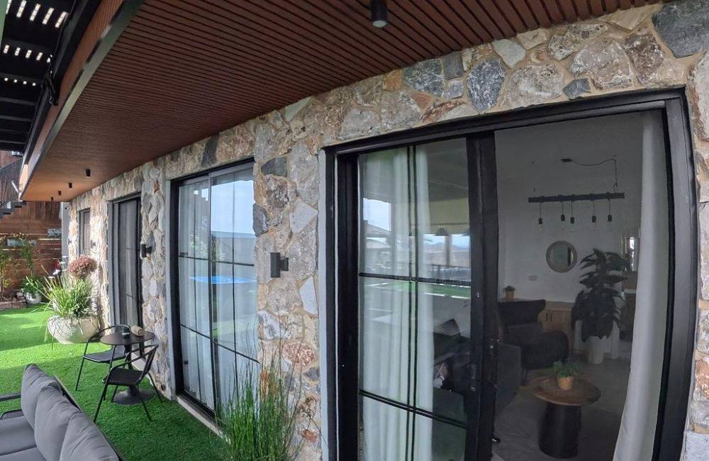 219442 גלריה כללית, סוויטות על הפסגה, וילה  בירכא וילות - Vila 4 U