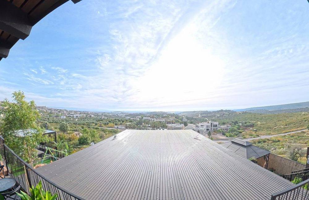 219468 המתחם החיצוני הנוף וחדר האוכל, סוויטות על הפסגה, וילה  בירכא וילות - Vila 4 U