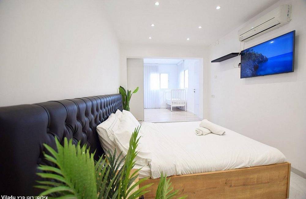 219662 וילה פנינת החן, וילה פנינת החן, וילה  בנוף כנרת וילות - Vila 4 U