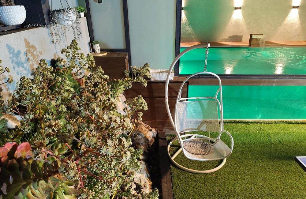 219764 בריכה חצר ונוף, וילה פנינת החן, וילה  בנוף כנרת וילות - Vila 4 U