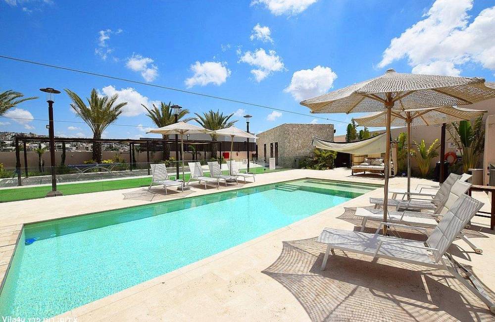 225204 מתחם החצר והבריכה, סהרה ריזורט - Sahara resort, וילה  בירכא וילות - Vila 4 U