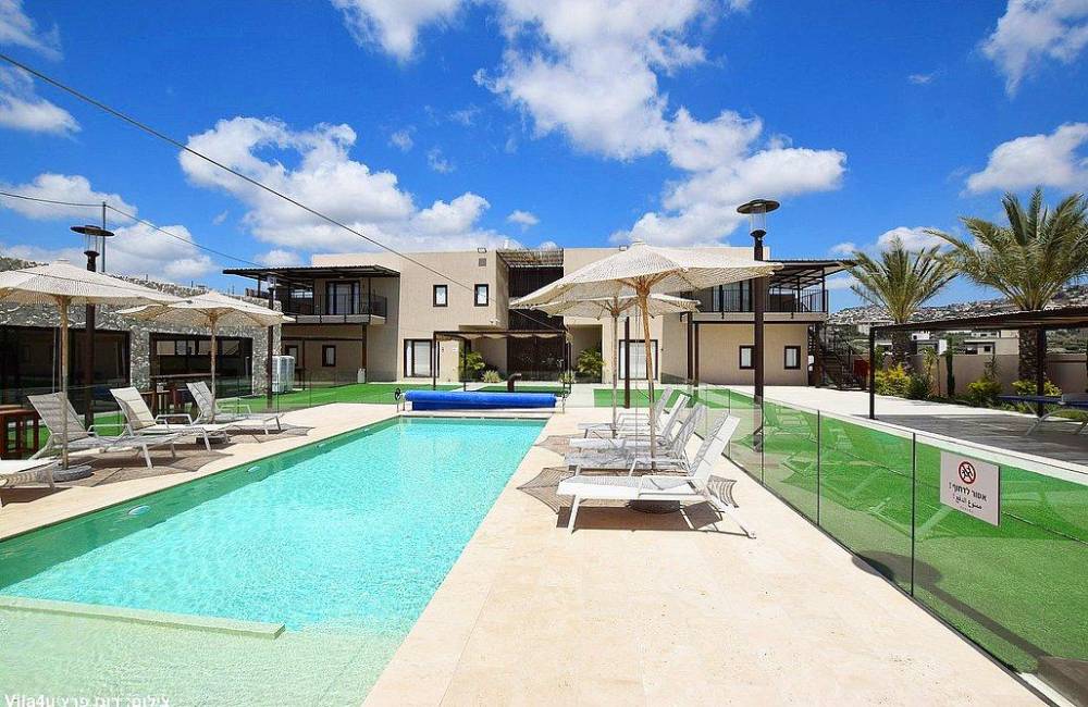 225221 מתחם החצר והבריכה, סהרה ריזורט - Sahara resort, וילה  בירכא וילות - Vila 4 U