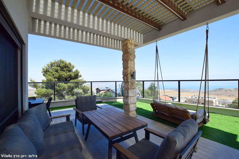 225812 המתחם החיצוני, וילה נוף כנרת - Villa Nofe Kinneret, וילה  בנוף כנרת וילות - Vila 4 U