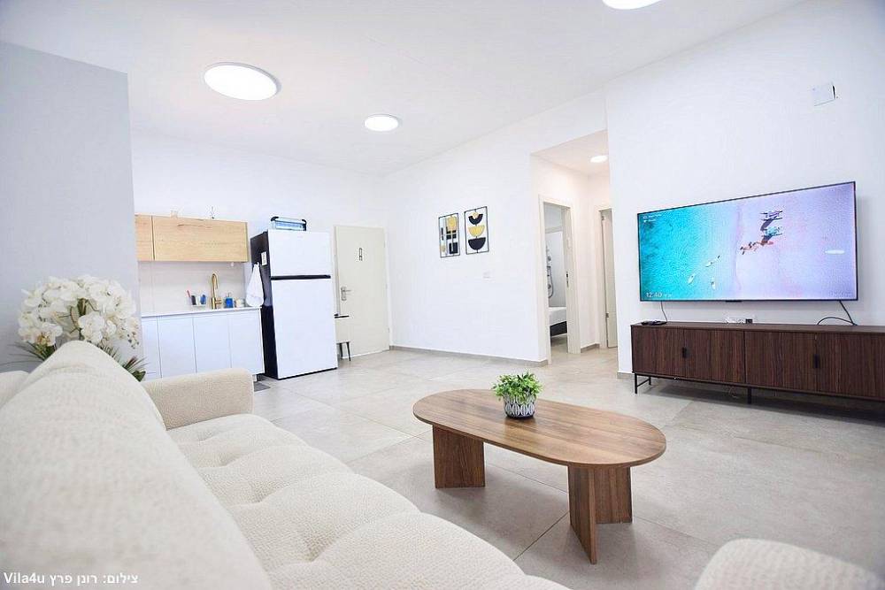 227777 מתחם פנימי, כרמים בתירוש, וילה  בתירוש וילות - Vila 4 U