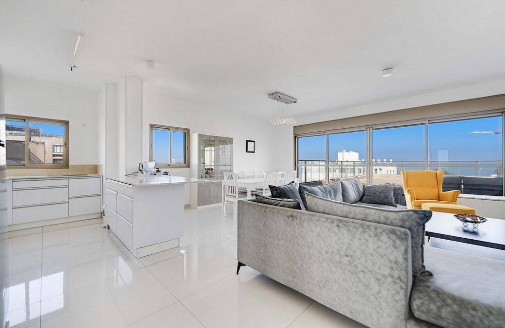 228362 דירה 6 - רוגוזין 37, טורו הום - TORO HOME, וילה  באשדוד וילות - Vila 4 U