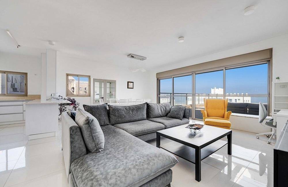 228371 דירה 6 - רוגוזין 37, טורו הום - TORO HOME, וילה  באשדוד וילות - Vila 4 U