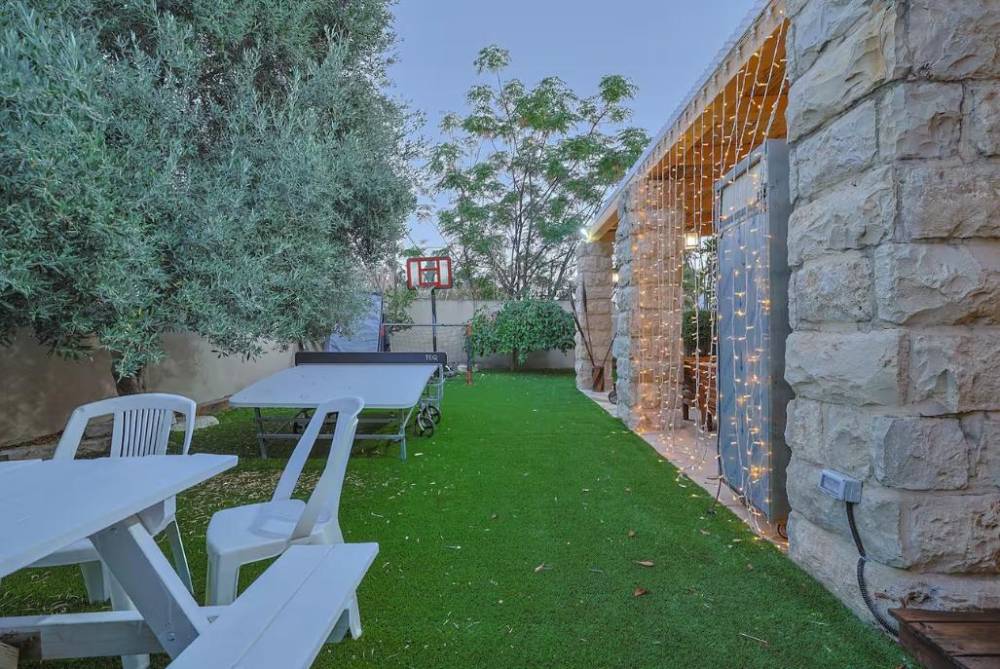 229601 מתחם חיצוני, אחוזת בלו ביי נתניה - Blue Bay Mansion, וילה  בנתניה וילות - Vila 4 U