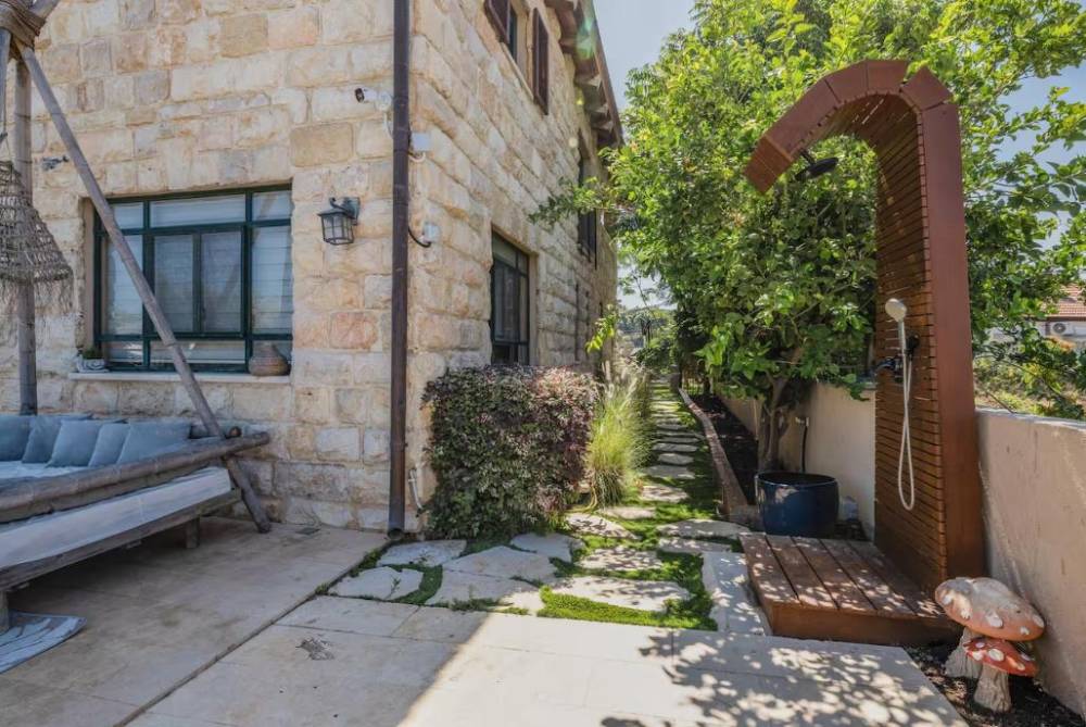 229607 מתחם חיצוני, אחוזת בלו ביי נתניה - Blue Bay Mansion, וילה  בנתניה וילות - Vila 4 U