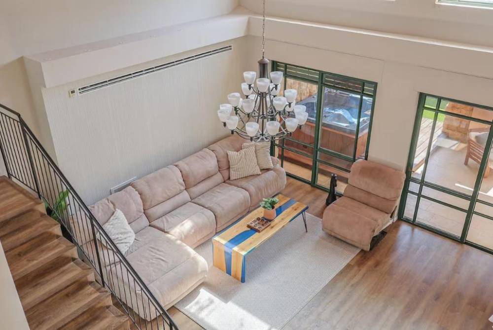 229631 הסלון ופינת אוכל, אחוזת בלו ביי נתניה - Blue Bay Mansion, וילה  בנתניה וילות - Vila 4 U
