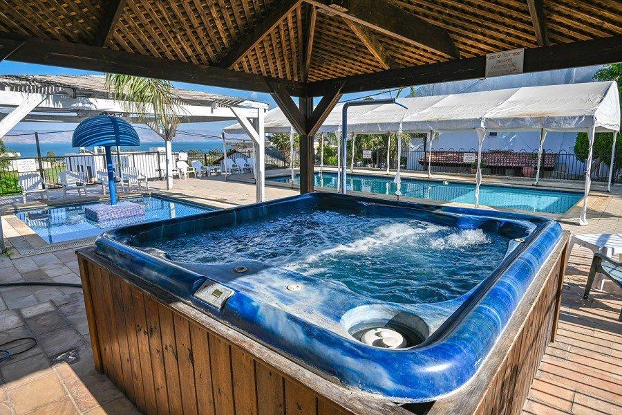 230083 גלריה כללית, וילה וסוויטות קסם הנוף, וילה  במגדל וילות - Vila 4 U
