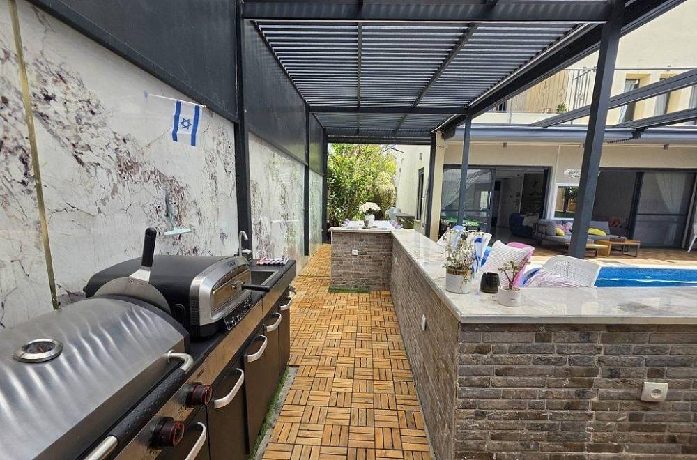 234505 המתחם החצוני, צ'יל וילה - Chill Villa, וילה  באשקלון וילות - Vila 4 U