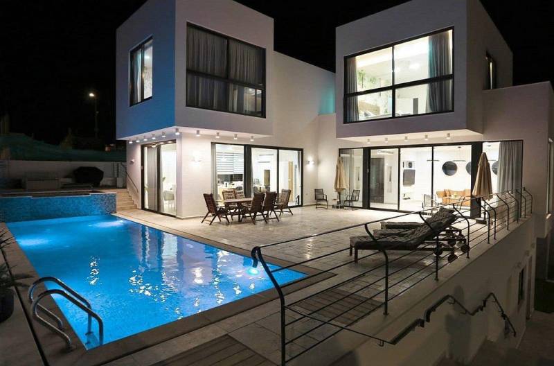 חדש באתר - וילה סי ים אילת