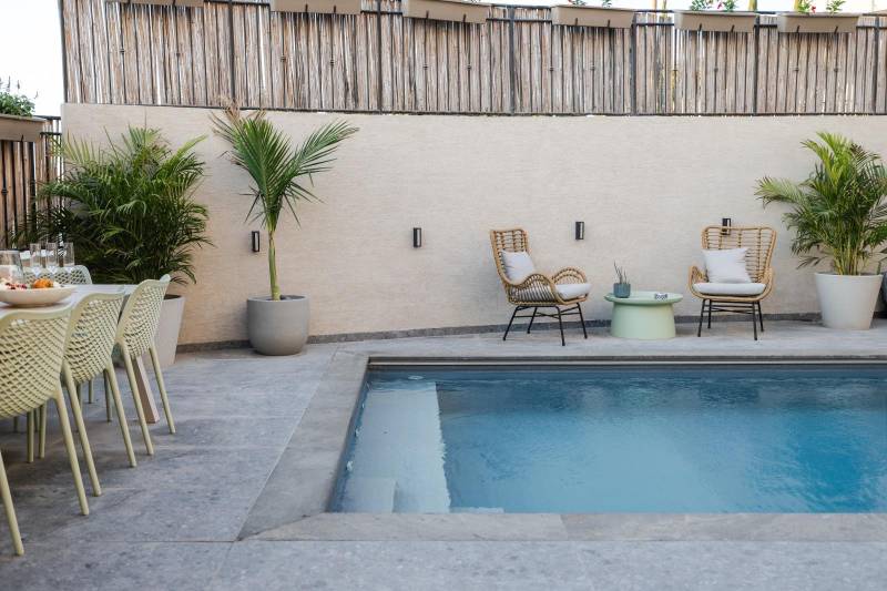 חדש באתר - וילה מעגל השמש