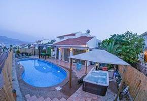 לוגו - וילה אואזיס לוגו - וילה אואזיס