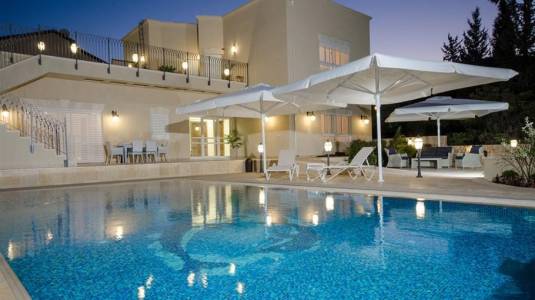 אחוזת וילאר - Villar